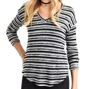 American Eagle Soft and Sexy plush top